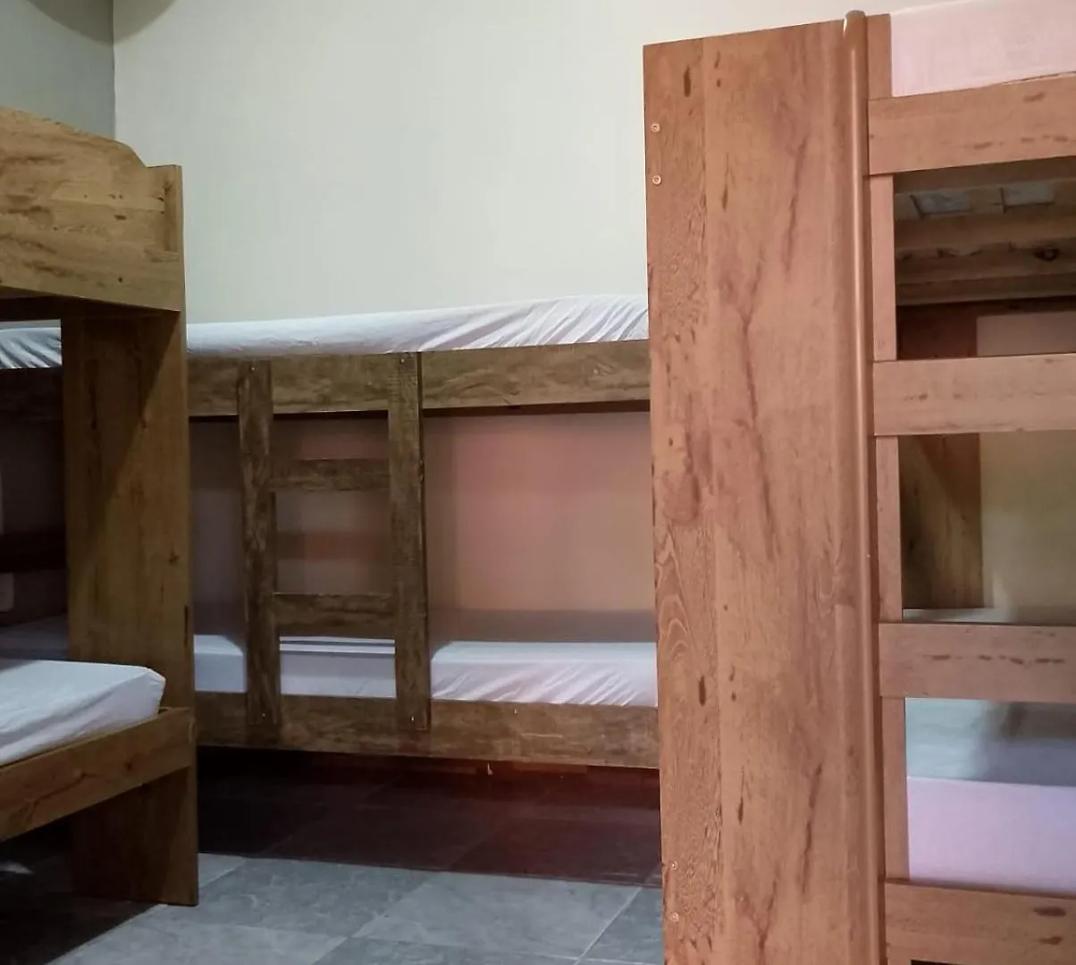 Tiwa Hostel 24H Порту-Сегуру
